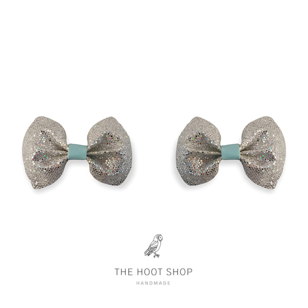 Minny Style  Silver Disco Textured Bow